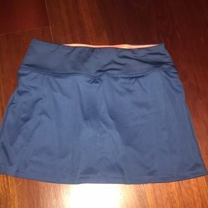 golf or tennis skirt / skort